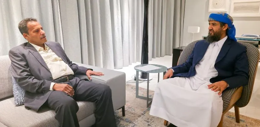  لفرض تعيينات أمنية.. المحرّمي يلتقي بمحافظ أبين ويتحدث عن لجنة رئاسية مشكلة لدمج التشكيلات الأمنية
