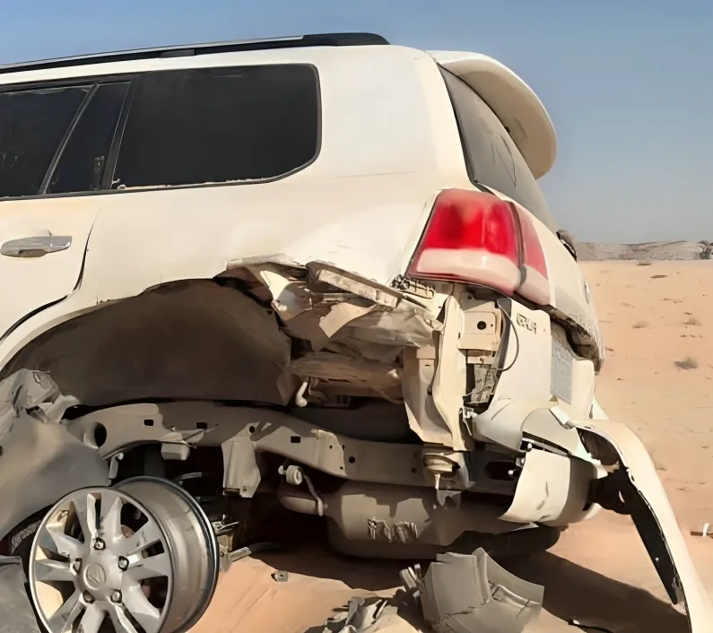 نجاة نجل شيخ قبلي من انفجار لغم في الجوف.. ووالده يتهم الحوثيين