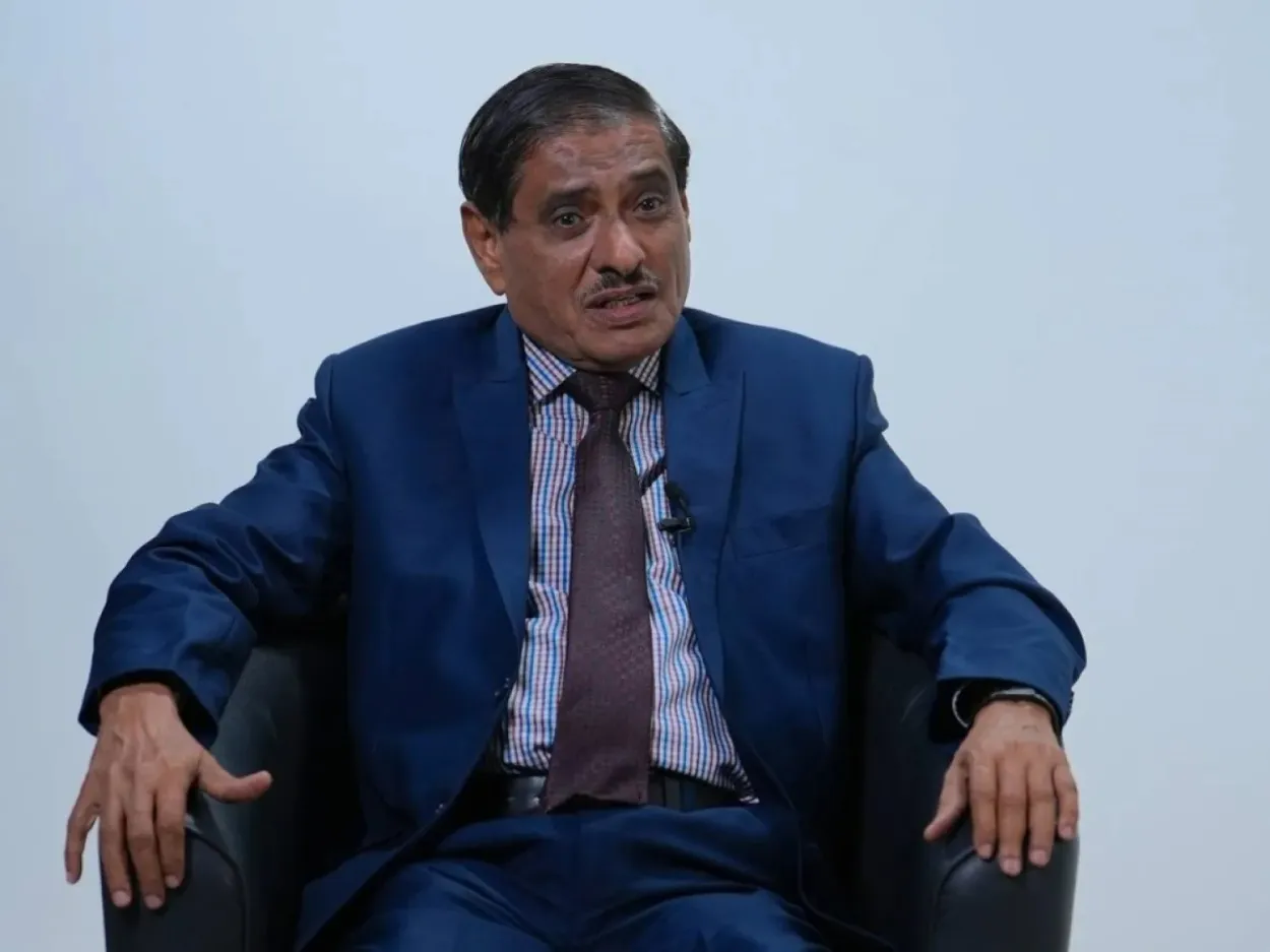 إسقاط "البحسني" من عضوية الرئاسي اليمني لتأييده إجراءات "الزُّبيدي" الانفصالية