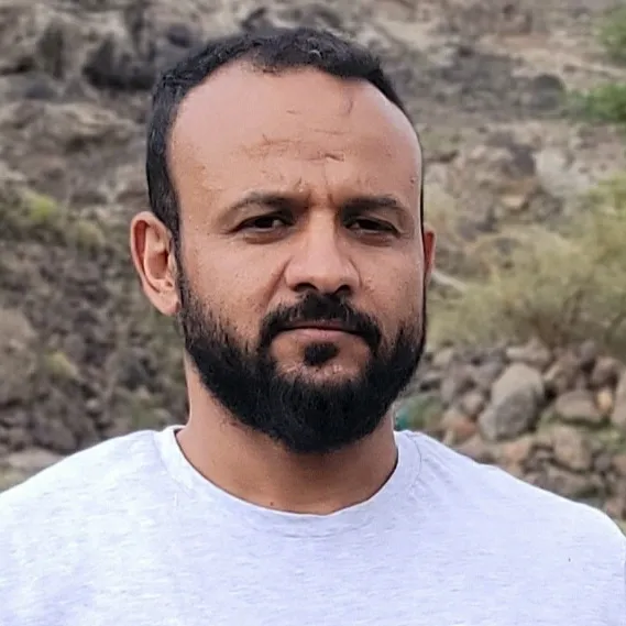 باحث يمني: حرب الإمارات على الإرهاب في اليمن هدفت لتضليل التقديرات الأمريكية حول تراجع القاعدة