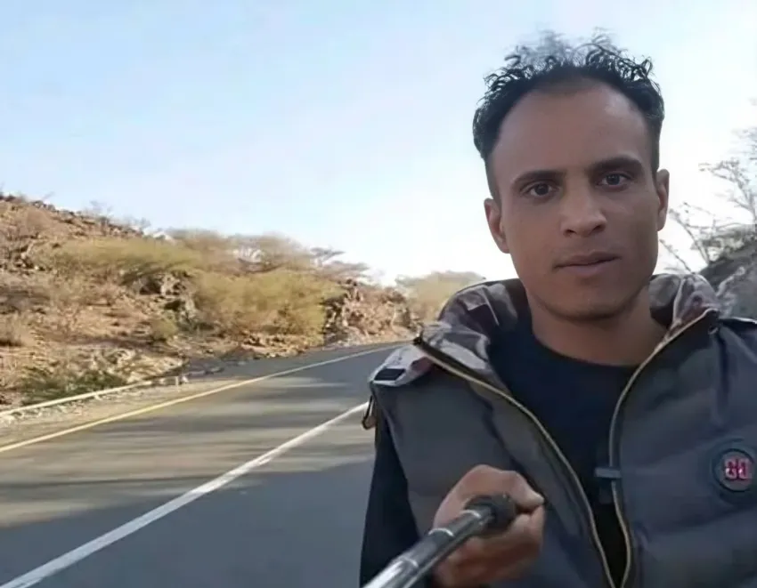 ما قصة "ضرار القدسي" الناشط الذي منعته قوات "طارق صالح" من توزيع المساعدات غربي تعز؟