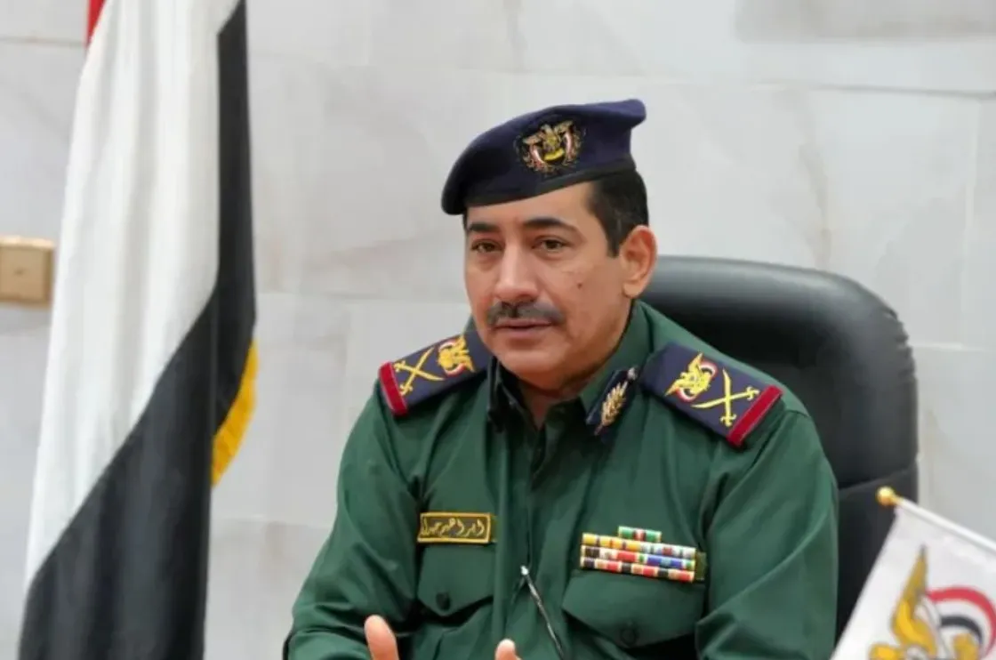 وزير الداخلية اليمني: ضبط المتهم باغتيال موظف "الصليب الأحمر" يعكس كفاءة أمن تعز