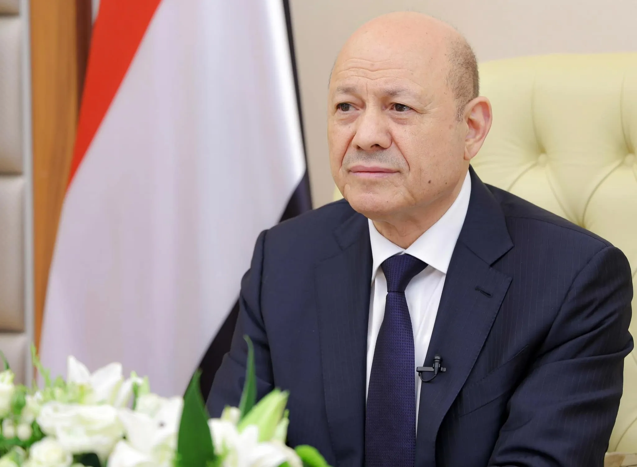 العليمي يثمن استجابة التحالف لحماية المدنيين في حضرموت ويدعو الانتقالي للانسحاب