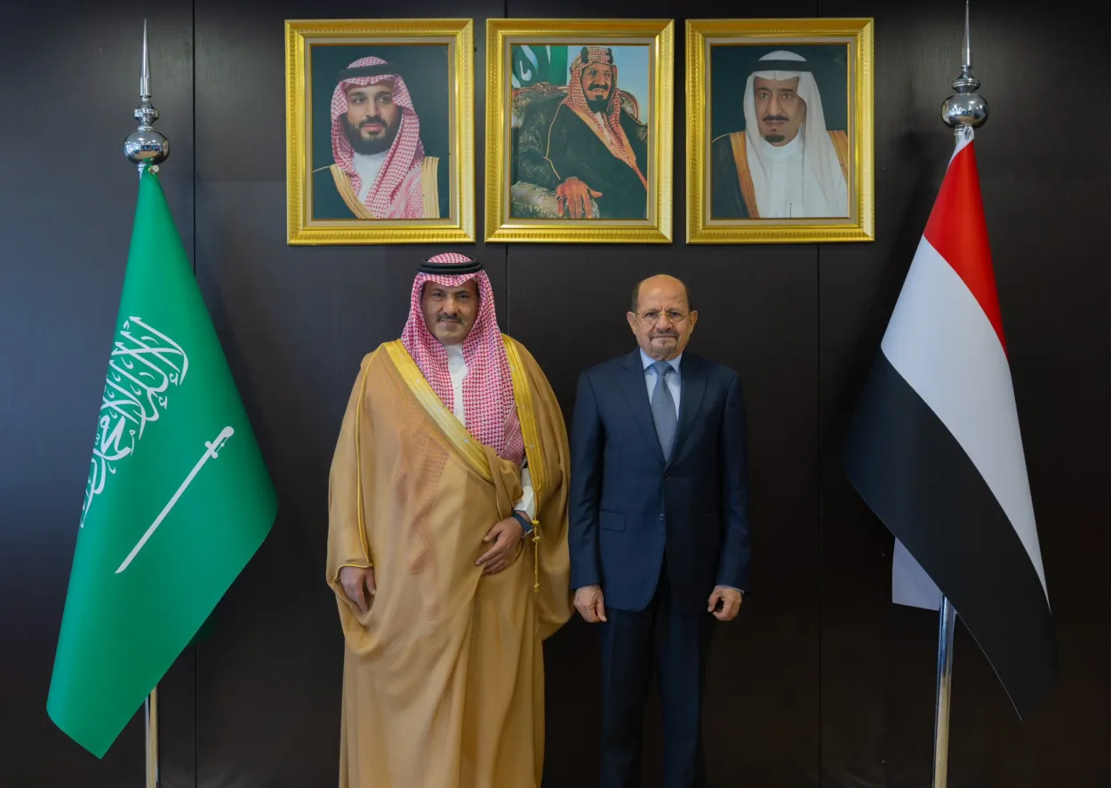 رئيس الوزراء اليمني يشيد بمشاريع البرنامج السعودي للتنمية ويبحث تعزيز التعاون الاقتصادي والتنموي